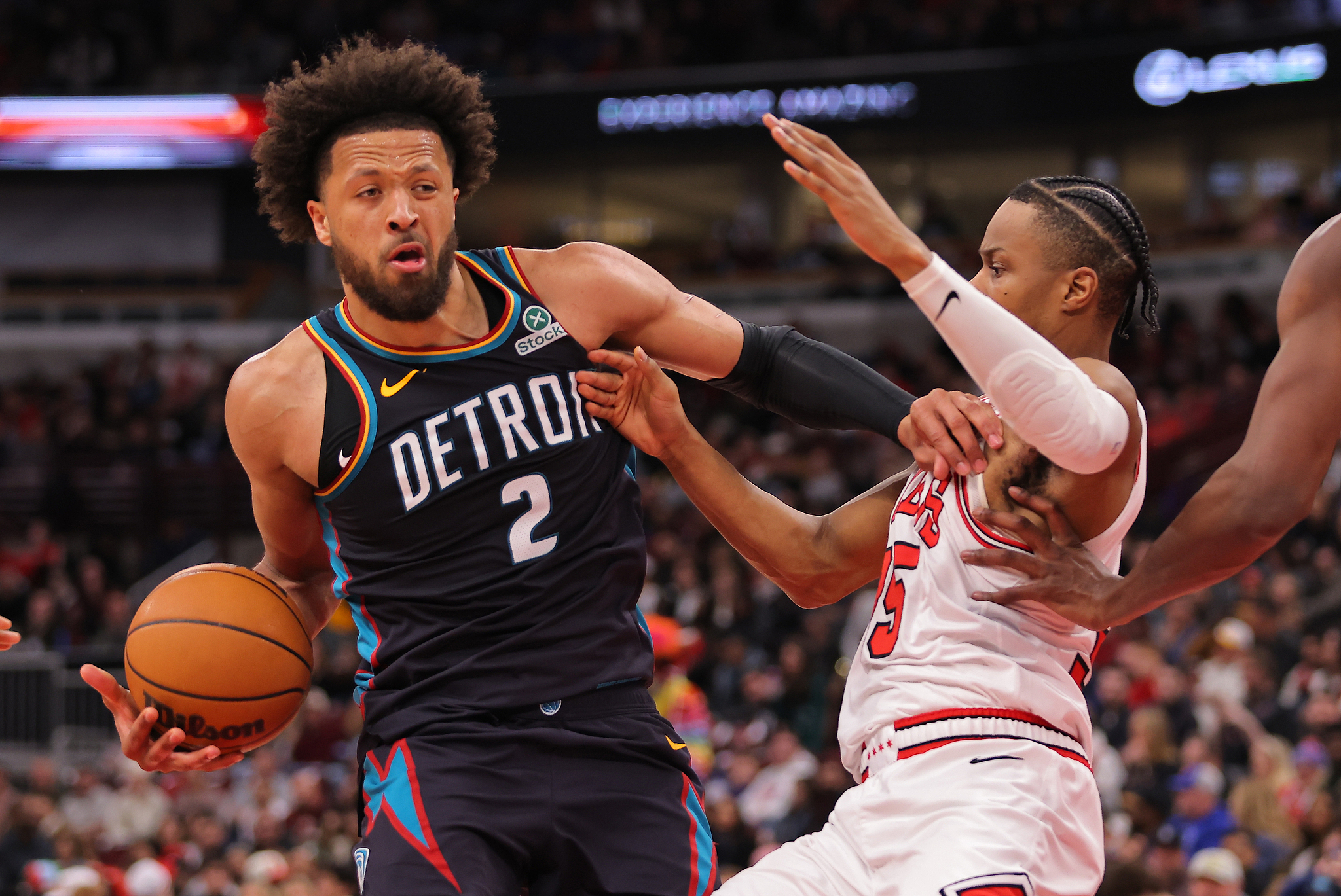 新爱体育-坎宁安18+9+13杜伦26+13 活塞轻取公牛迎五连胜